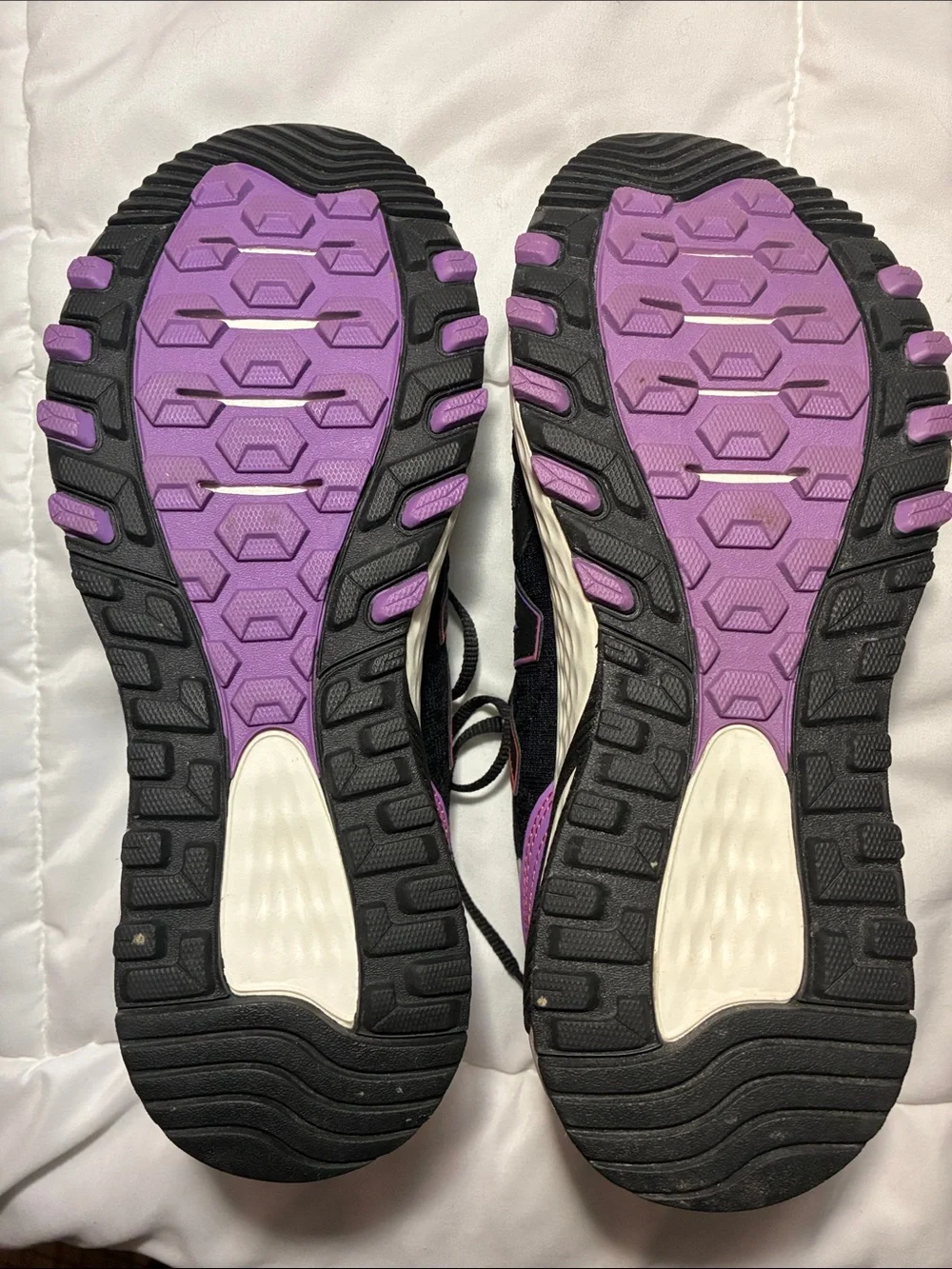 New Balance Women's 410V7 Trail Running Shoes Black/Purple size 11